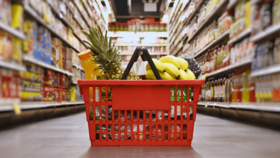 O custo do cabaz alimentar essencial em Portugal atingiu 242,14€, depois de uma subida de 0,07% face à semana anterior.