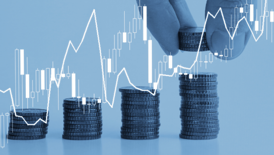 Este decréscimo representa uma boa notícia para quem procura financiamento para comprar casa. A redução do custo dos novos empréstimos reflete uma tendência de abrandamento das taxas de juro